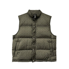 Laden Sie das Bild in den Galerie-Viewer, Chrome Hearts Olive Monogram Cross Puffer Weste