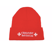 Laden Sie das Bild in den Galerie-Viewer, Chrome Hearts Rot Logo Beanie