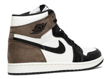 Laden Sie das Bild in den Galerie-Viewer, Air Jordan 1 Retro High Dark Mocha